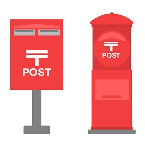 赤い新しい郵便ポストと古い郵便ポストの画像